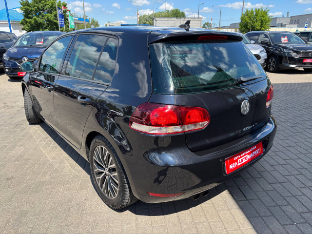 Фото автомобиля 7