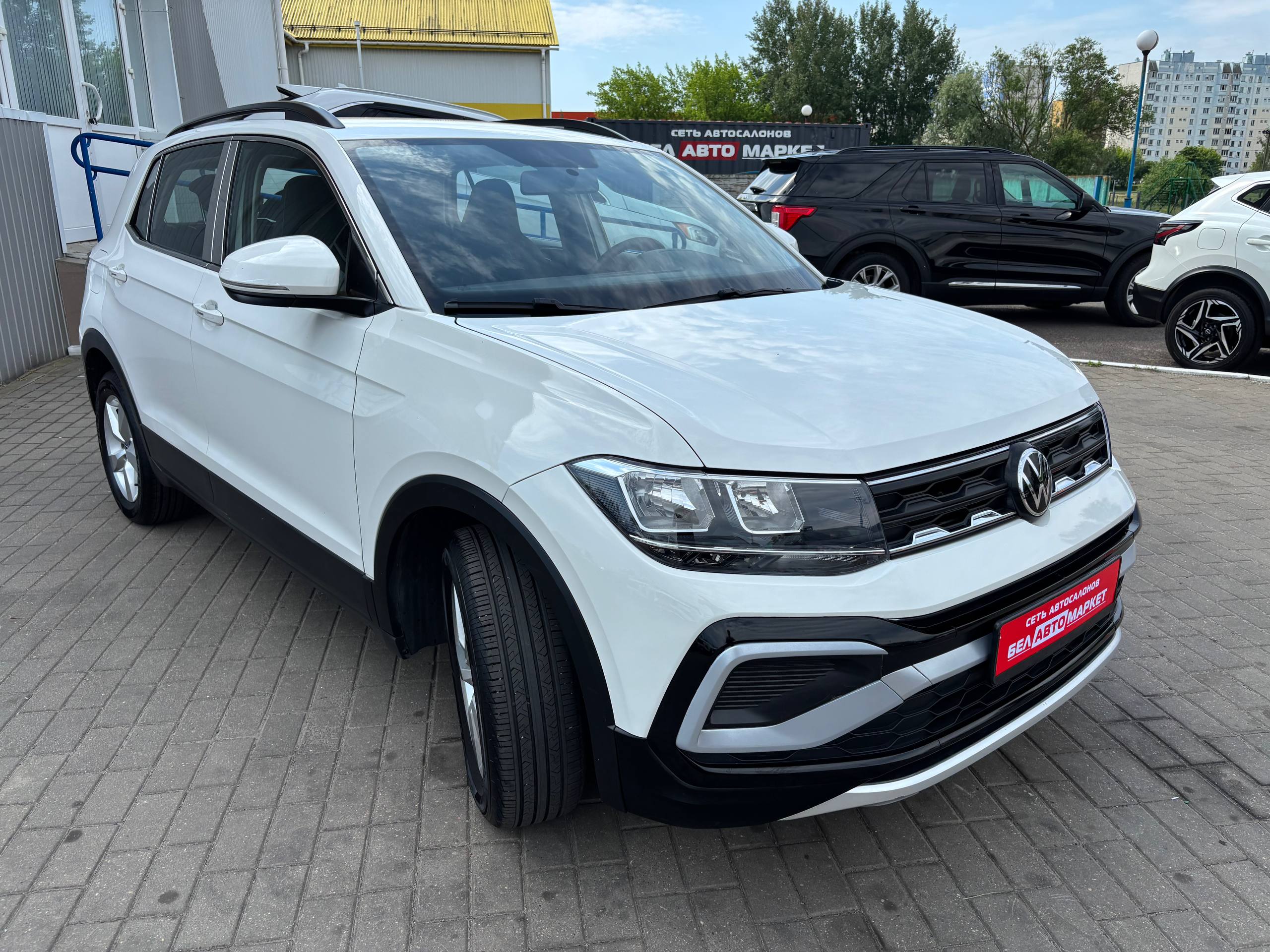 Фото автомобиля 3