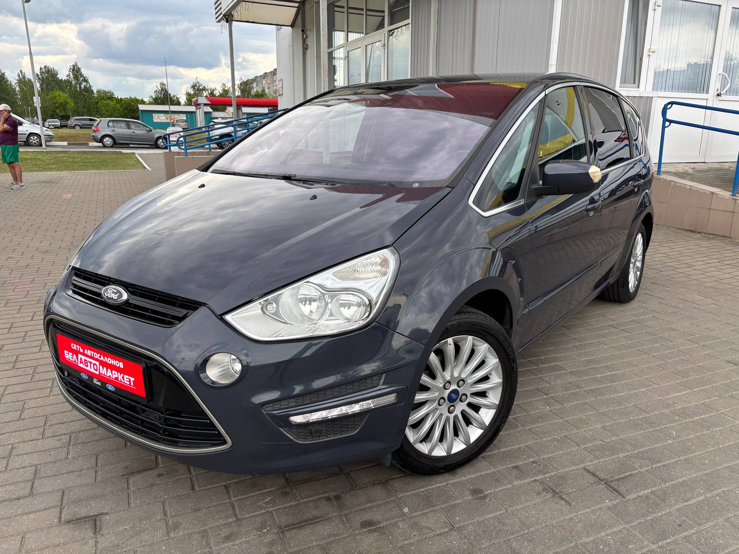 авто с пробегом ford s-max 2011