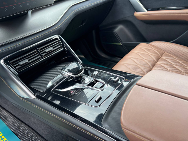 Фото автомобиля 12