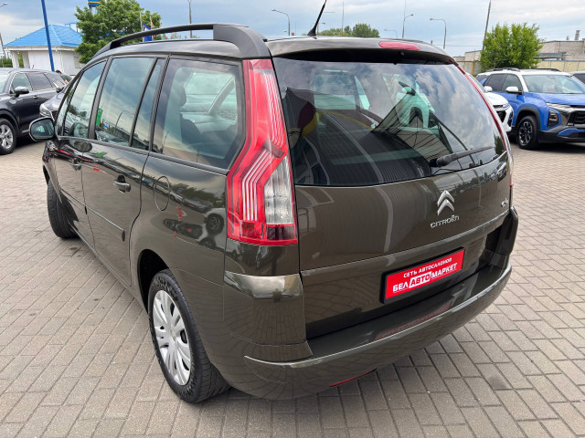 Фото автомобиля 7