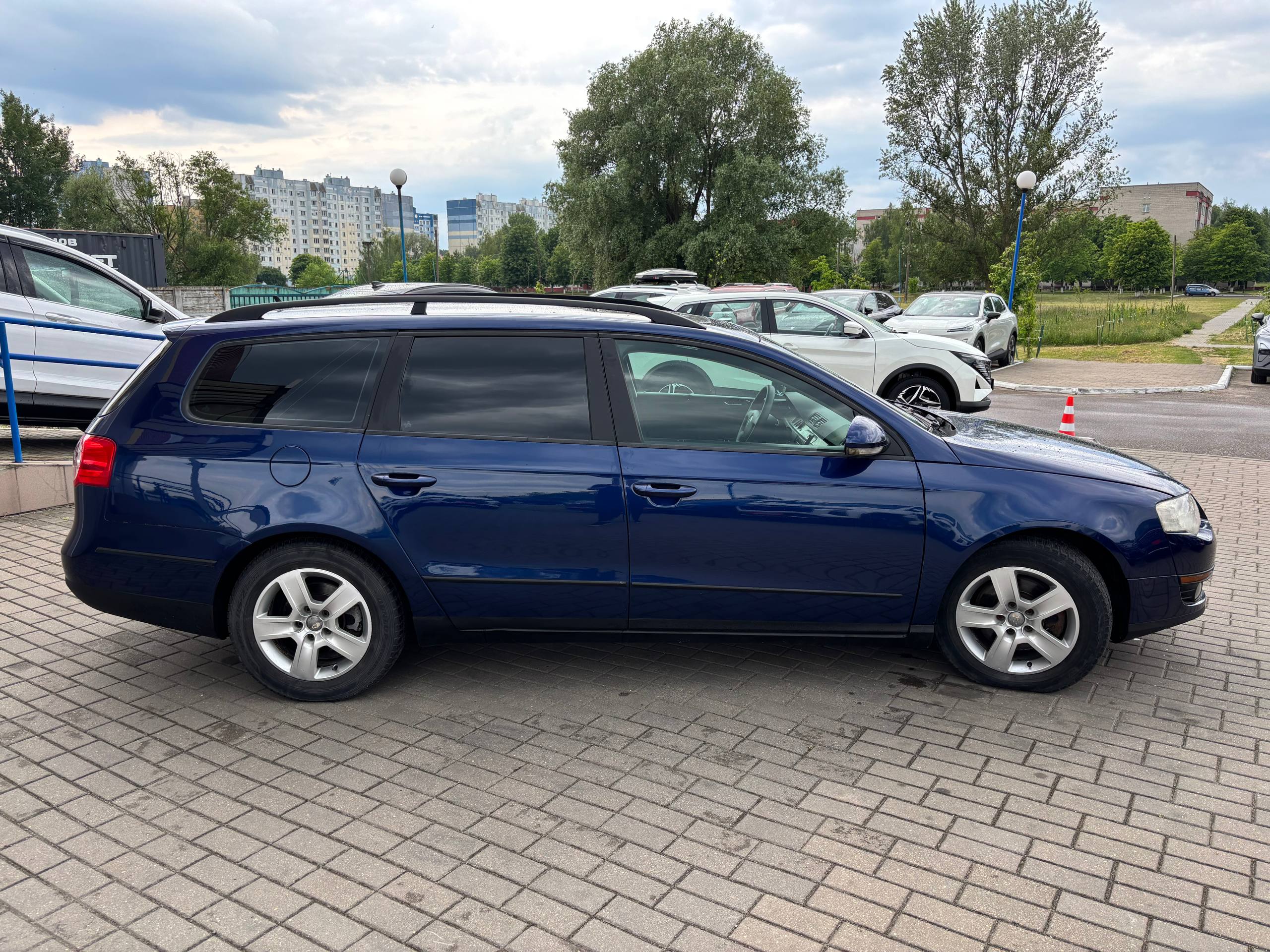 Фото автомобиля 3