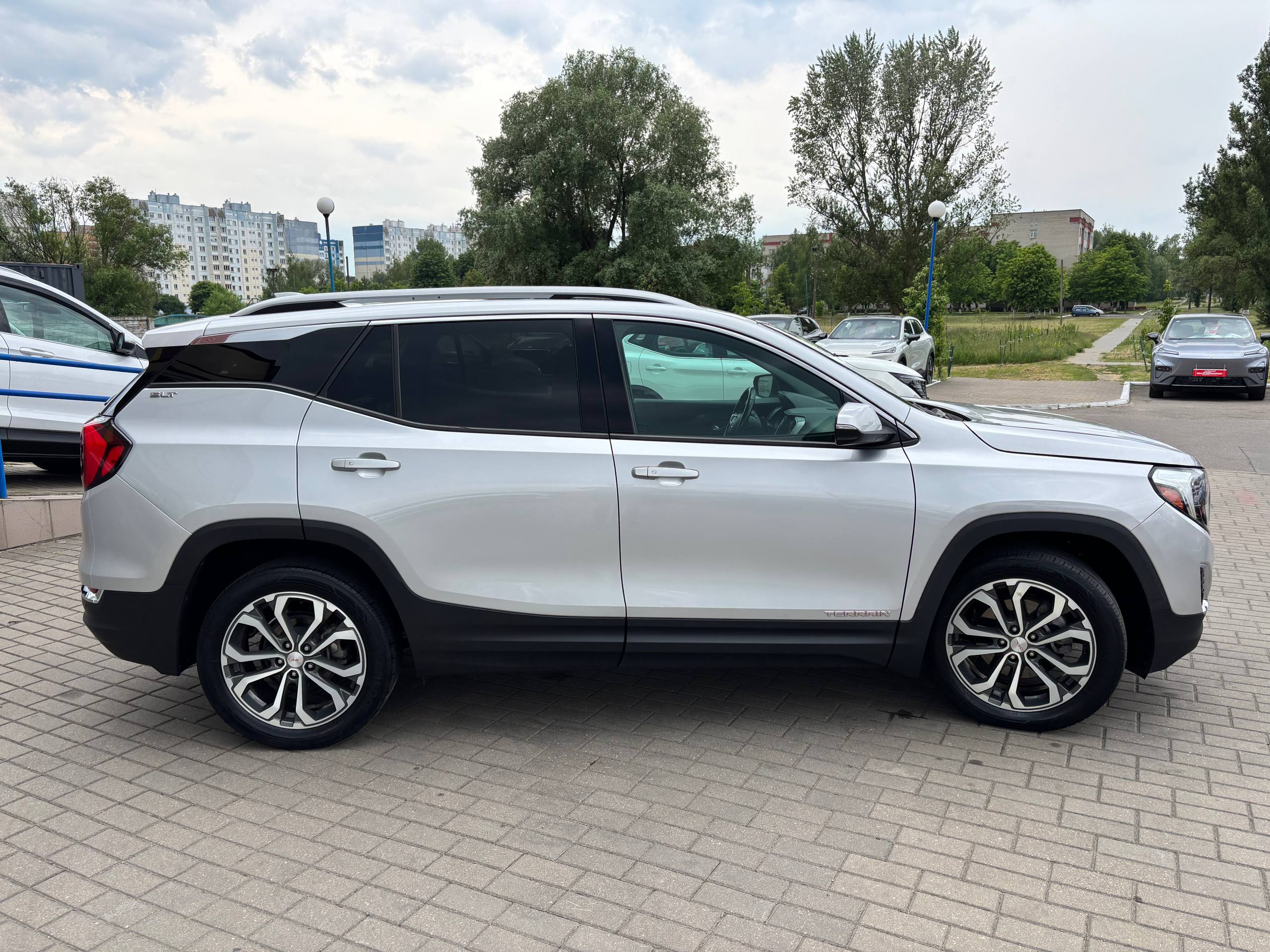 Фото автомобиля 5