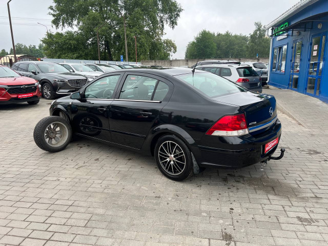 Фото автомобиля 7