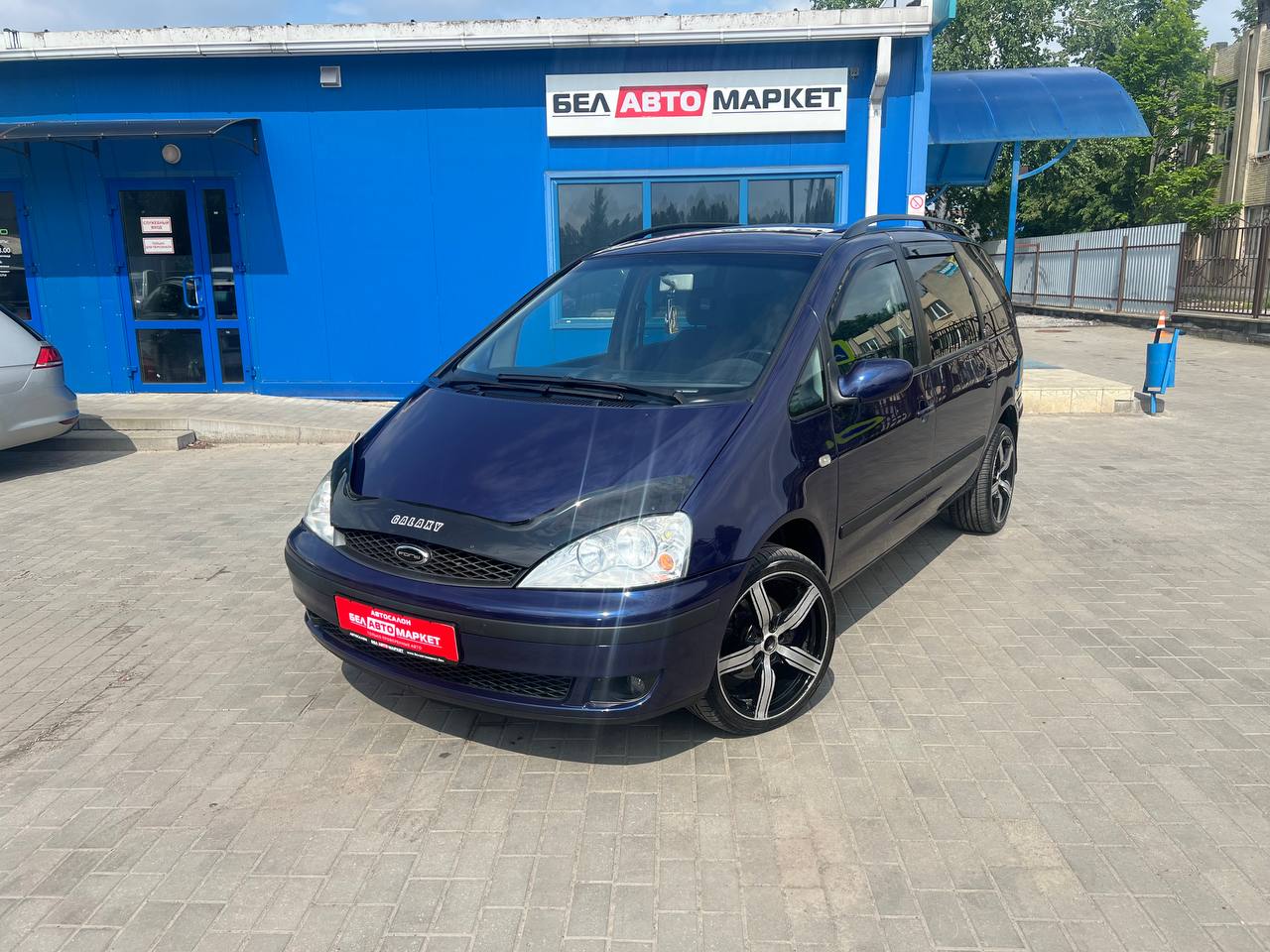 авто с пробегом ford galaxy 2002