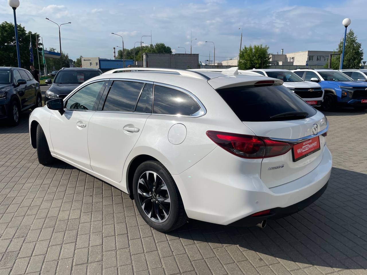 Фото автомобиля 7