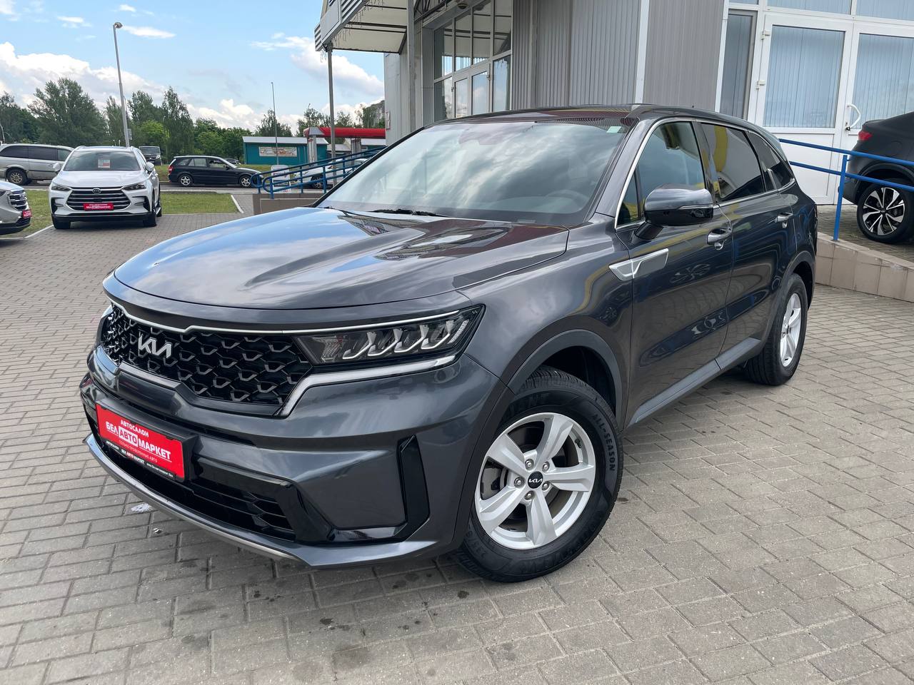 авто с пробегом kia sorento 2022