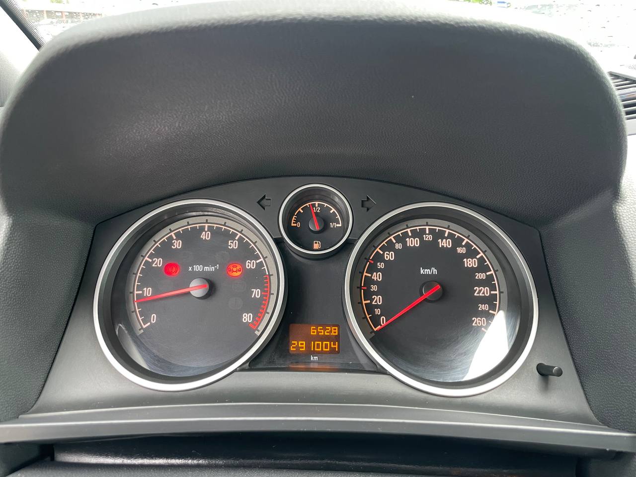 Фото автомобиля 10