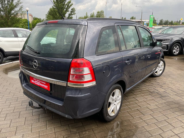 Фото автомобиля 2