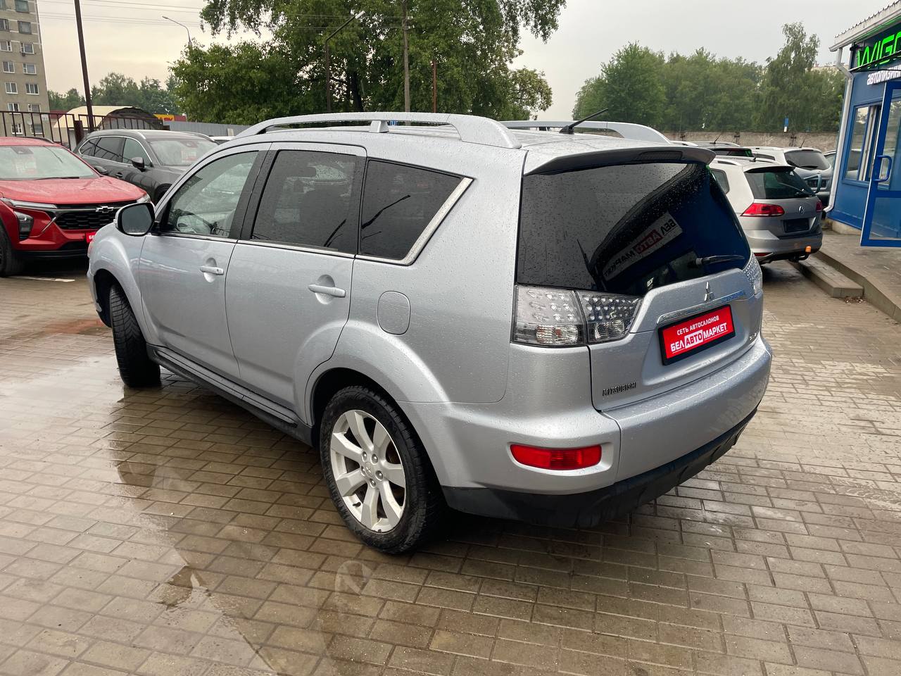 Фото автомобиля 9