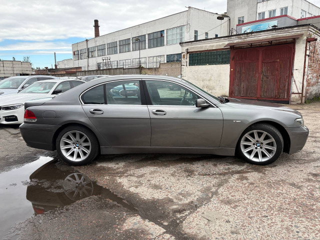 Фото автомобиля 3