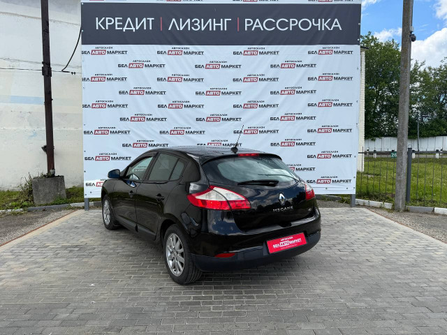 Фото автомобиля 3