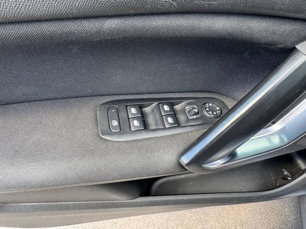 Фото автомобиля 10
