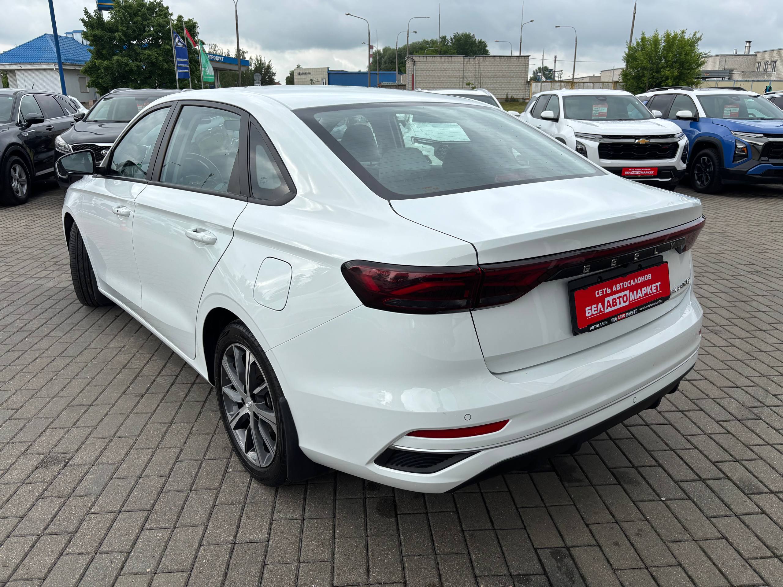Фото автомобиля 2