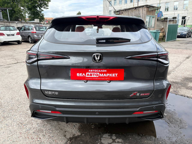 Фото автомобиля 5
