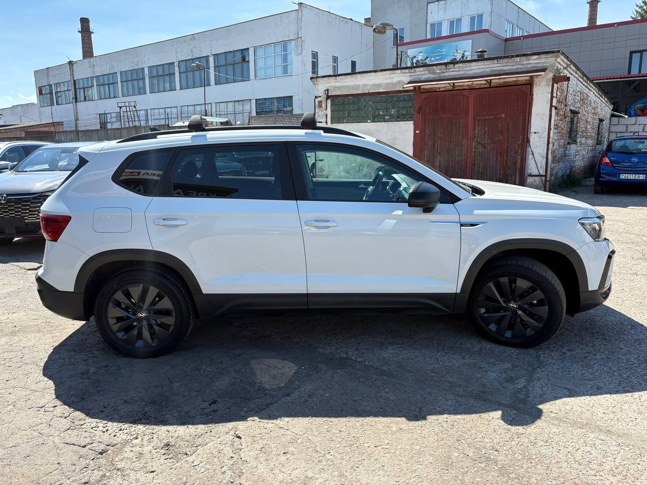 Фото автомобиля 3