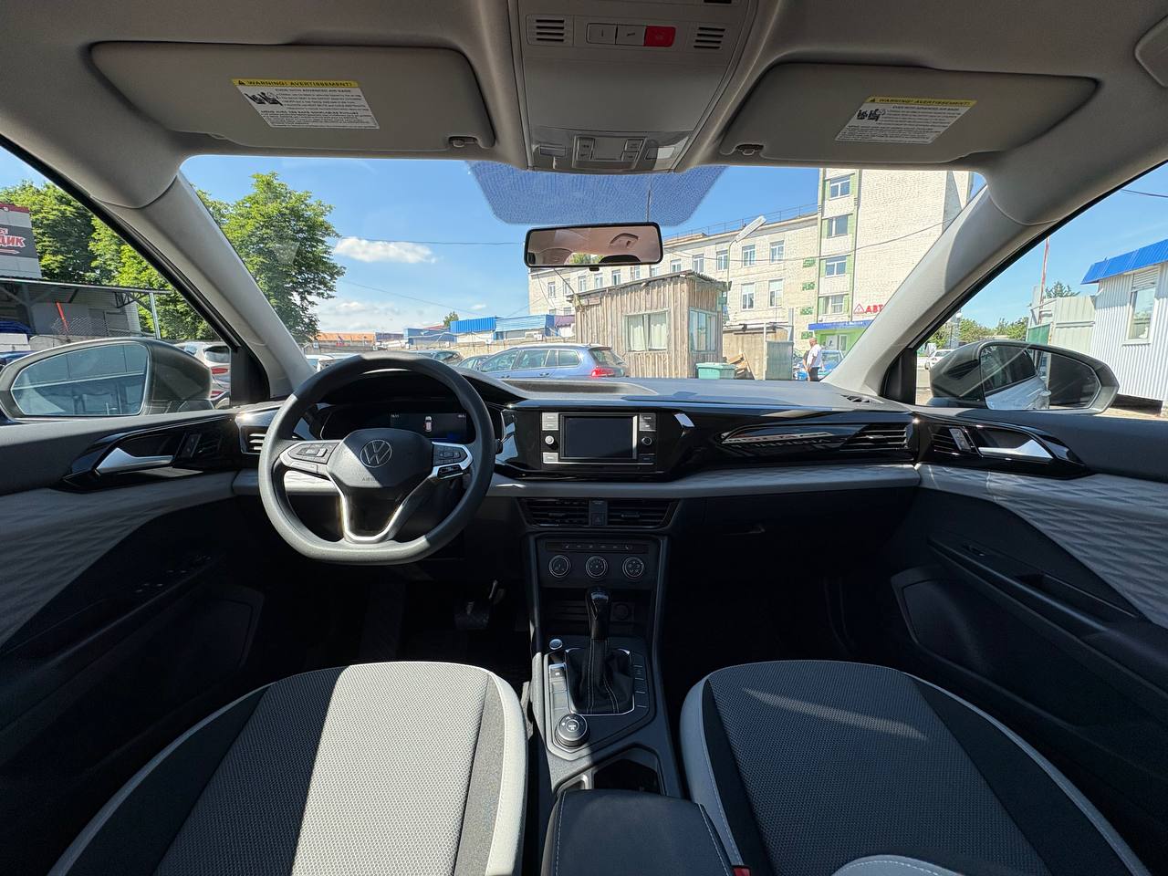 Фото автомобиля 10