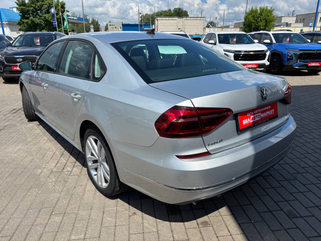 Фото автомобиля 6