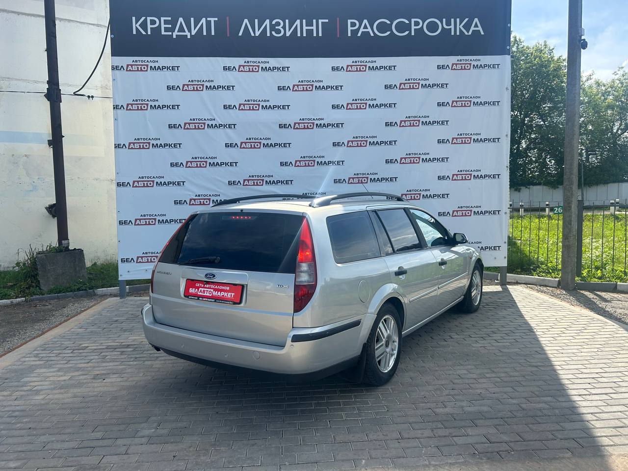 Фото автомобиля 3