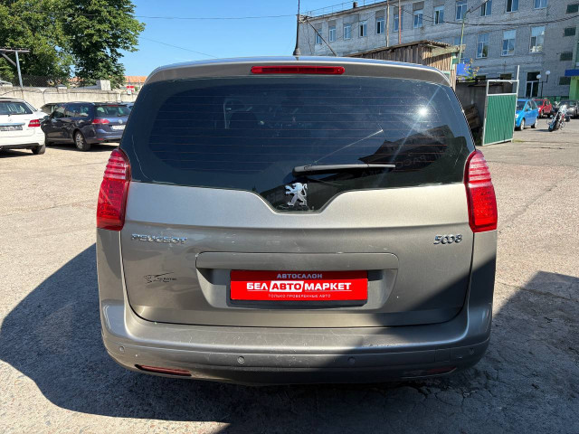 Фото автомобиля 5