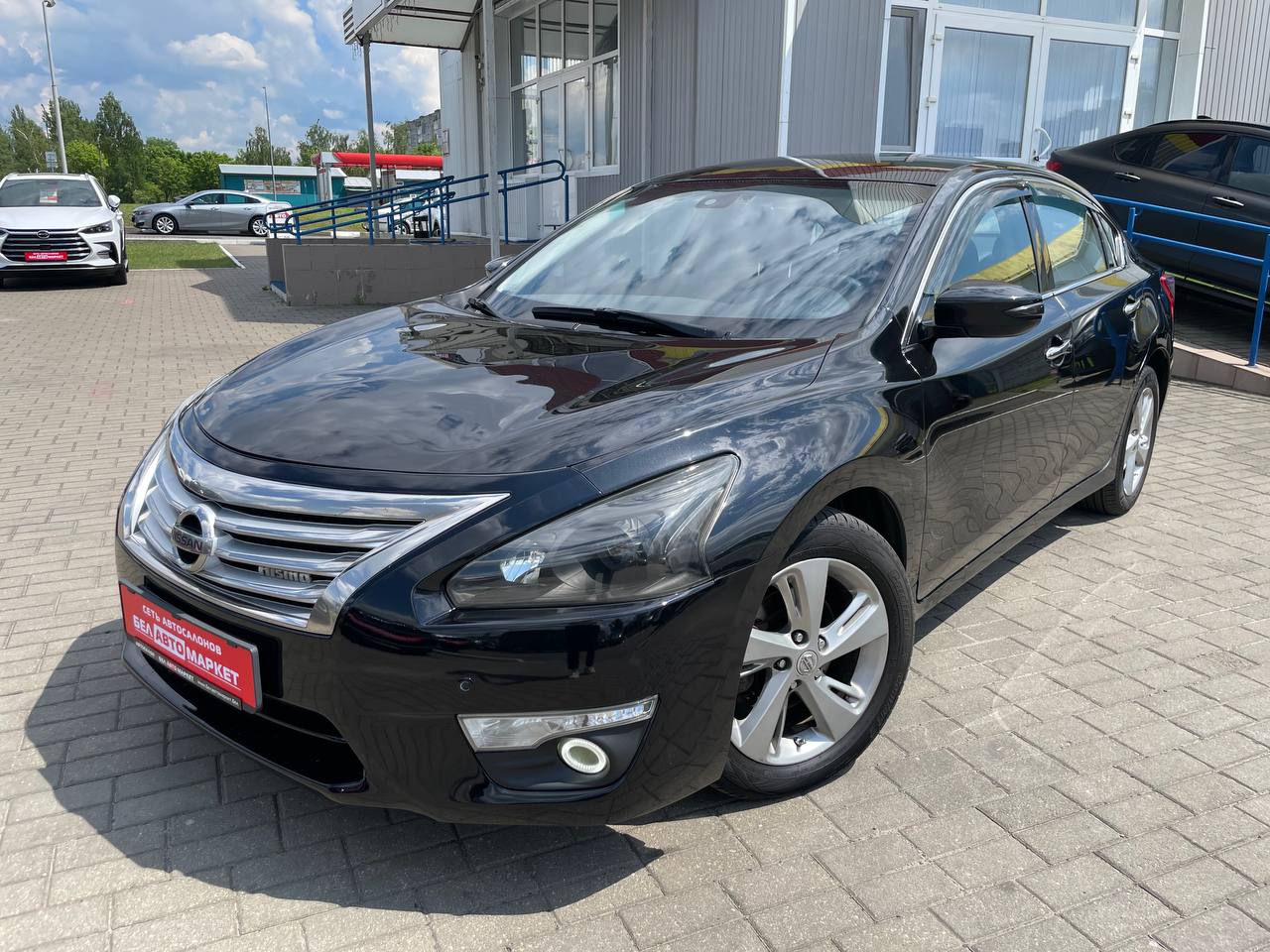 авто с пробегом nissan teana 2014