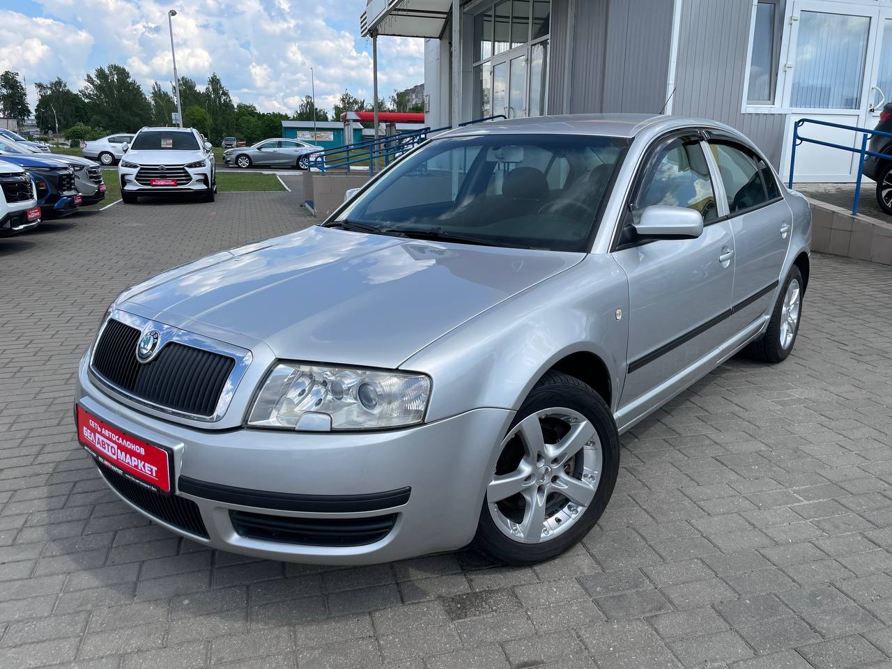 авто с пробегом skoda superb 2002