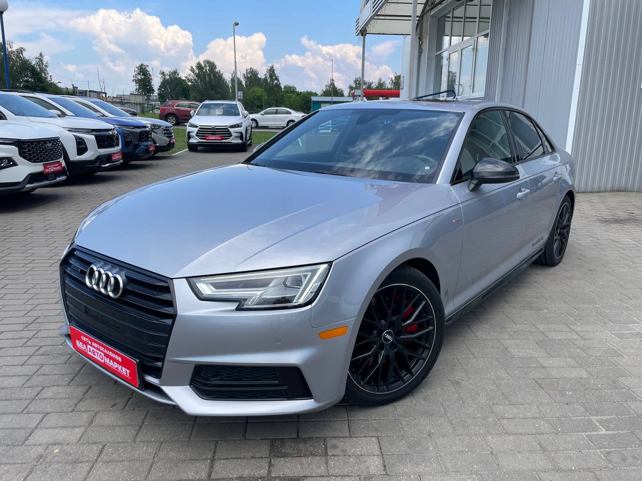 авто с пробегом audi a4 2017
