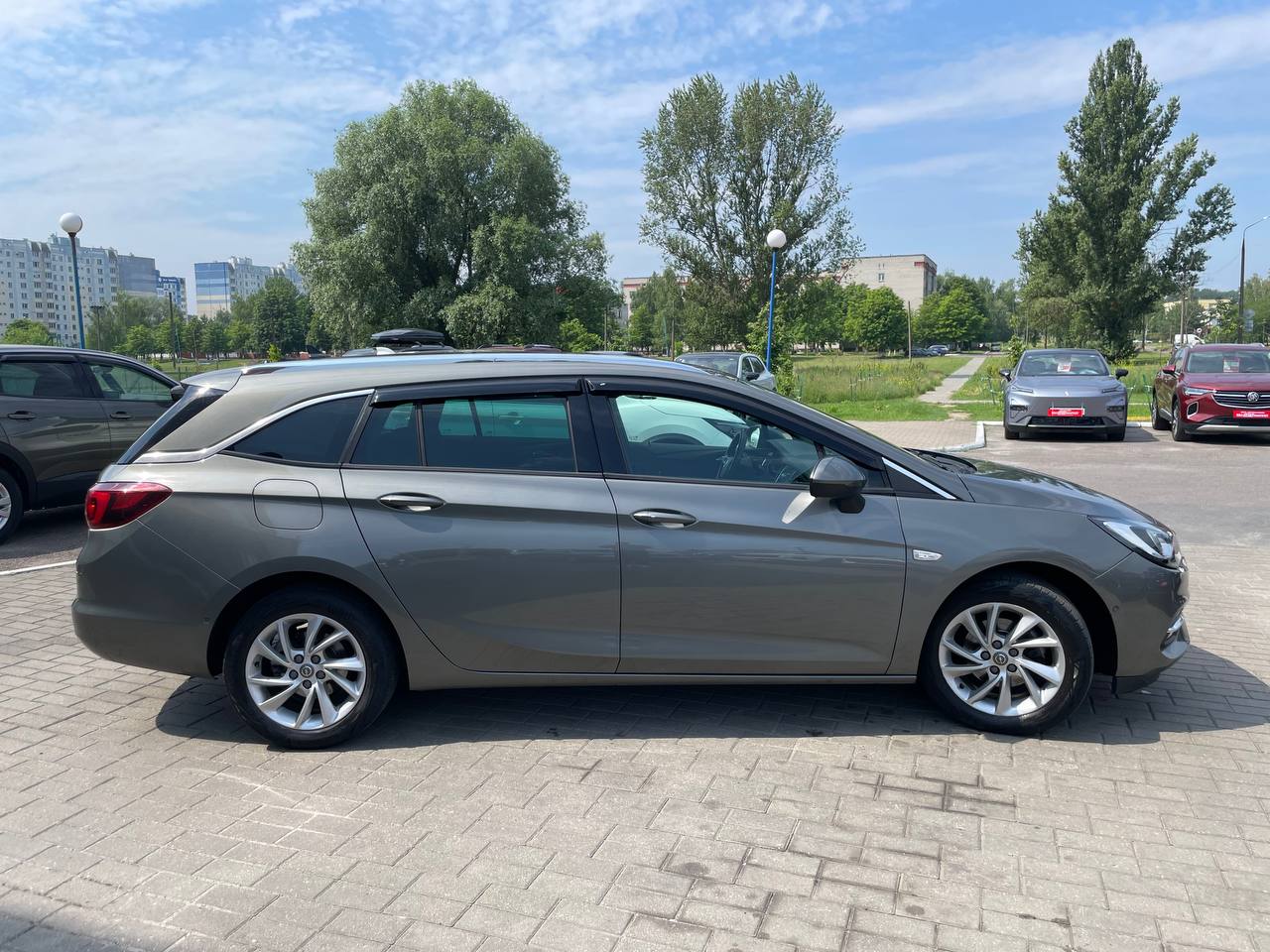 Фото автомобиля 3