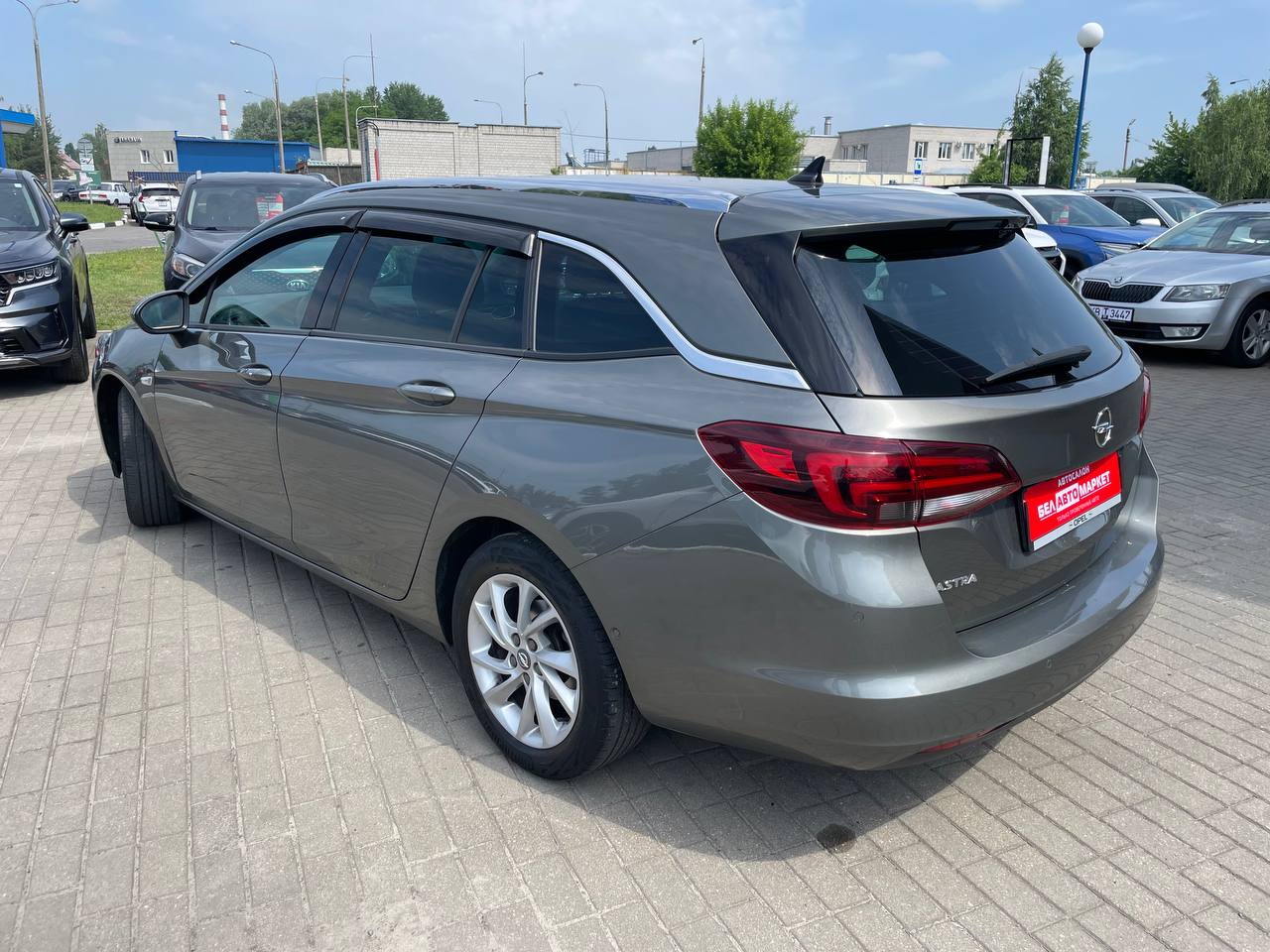 Фото автомобиля 6