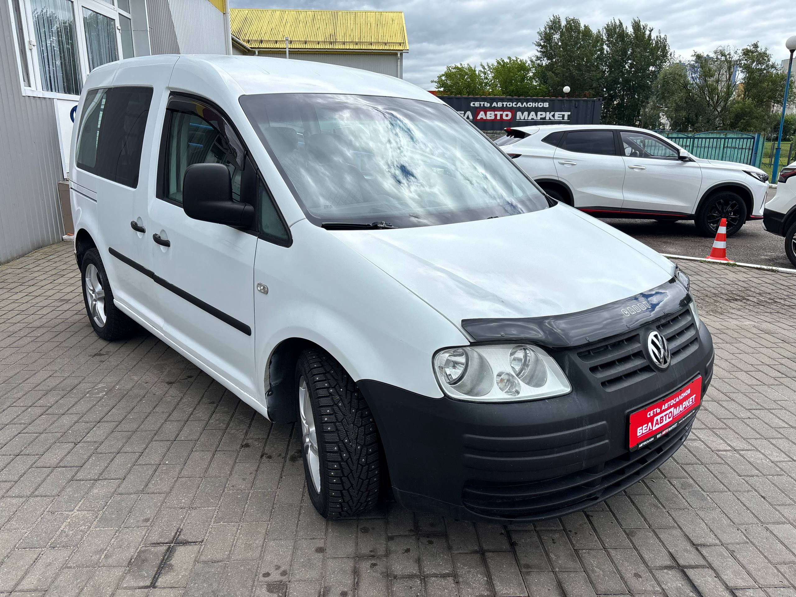 Фото автомобиля 3