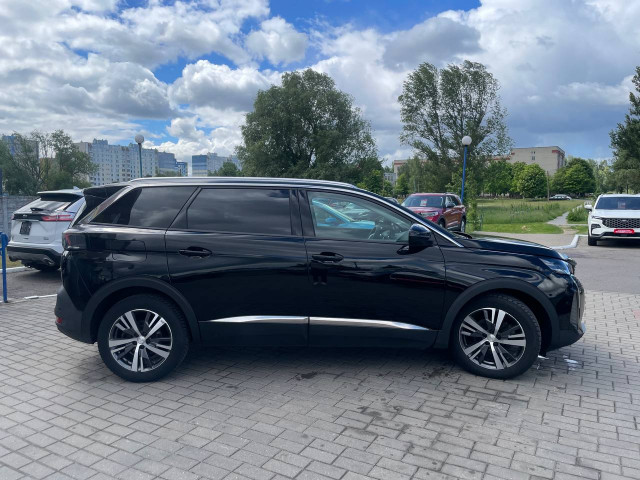 Фото автомобиля 3