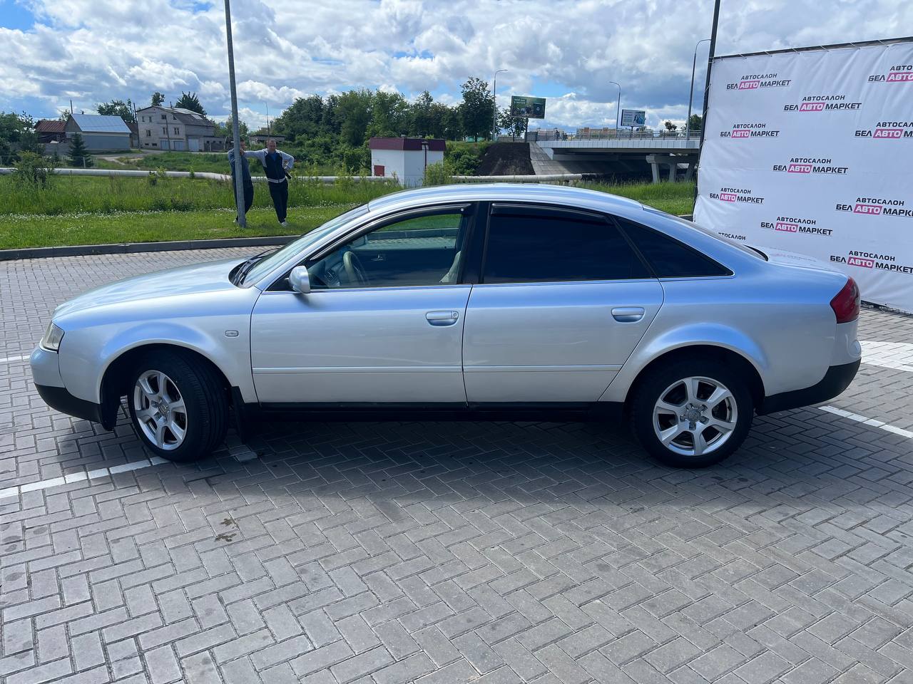 Фото автомобиля 7