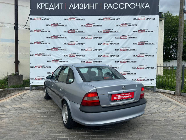Фото автомобиля 2