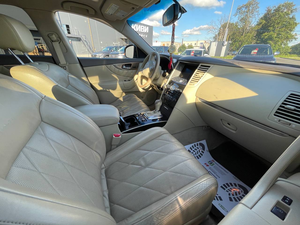 Фото автомобиля 11