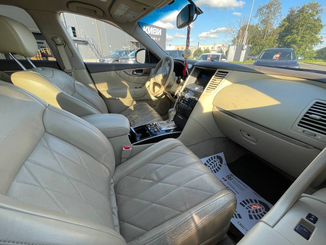 Фото автомобиля 11