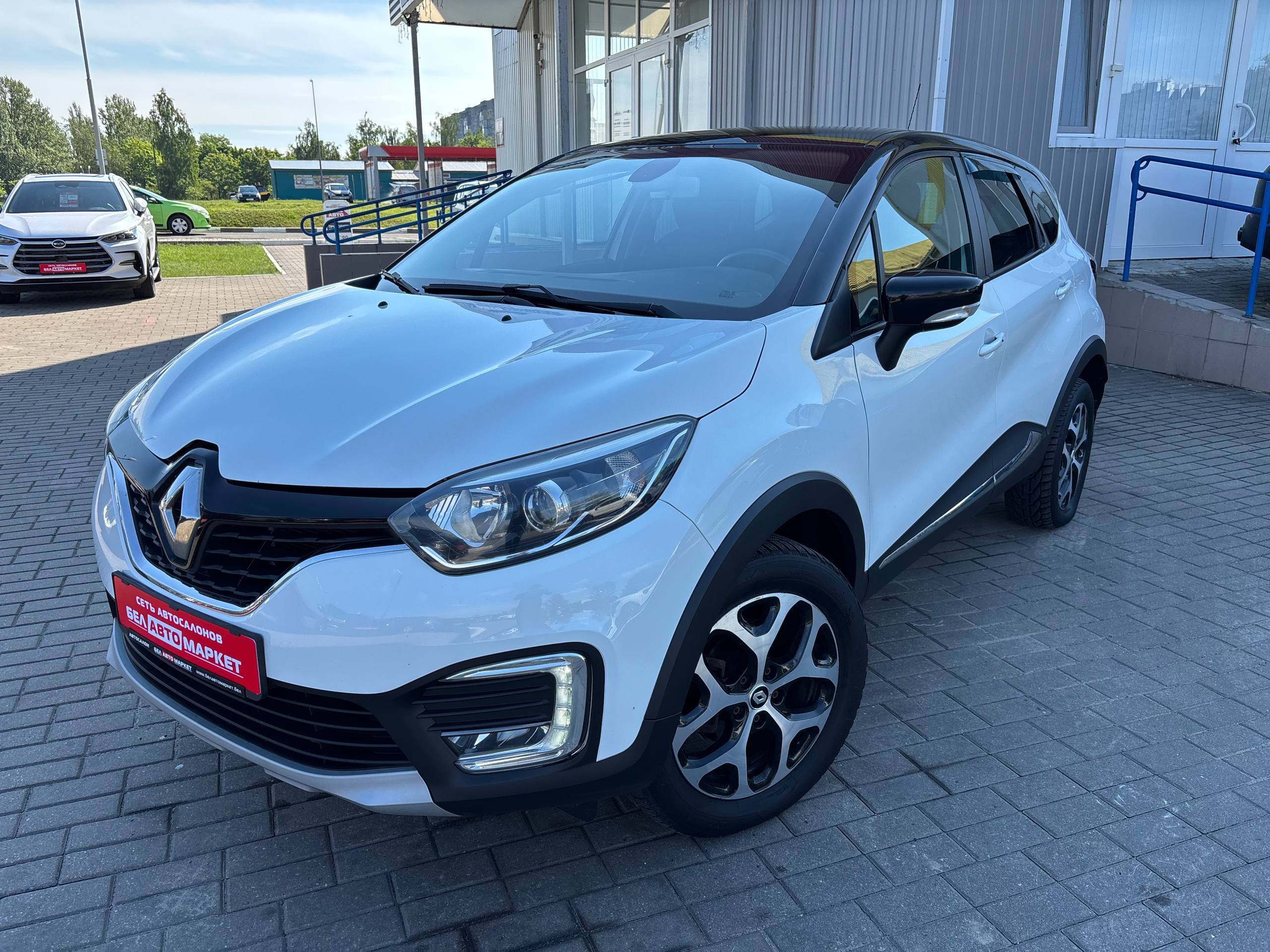 авто с пробегом renault kaptur 2018