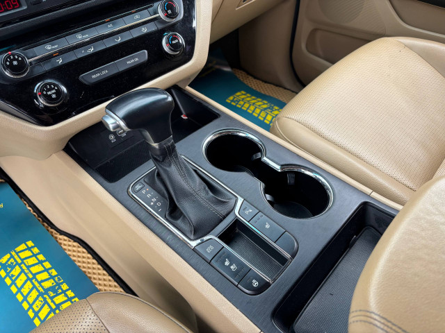 Фото автомобиля 12