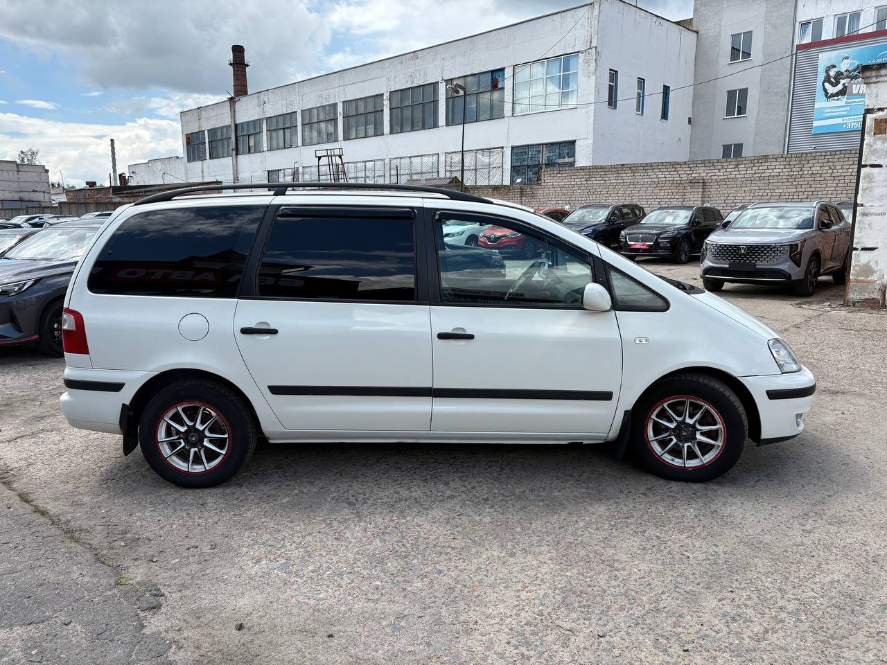 Фото автомобиля 3