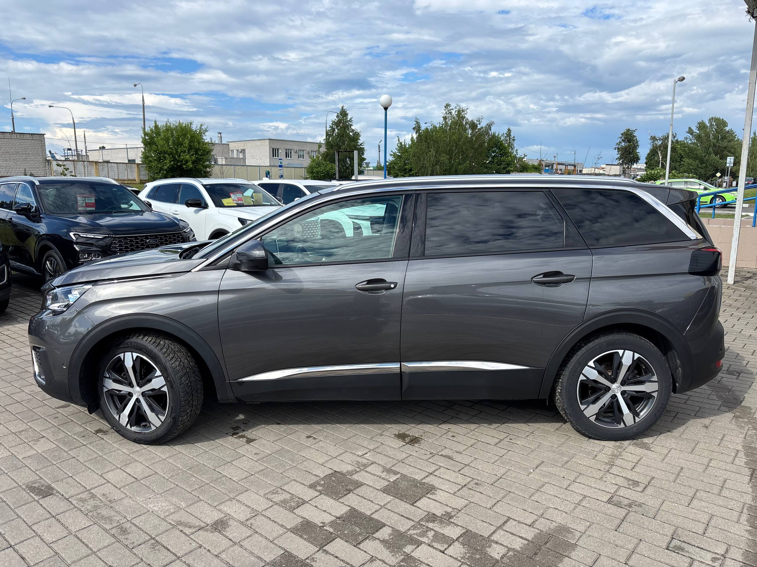 Фото автомобиля 7