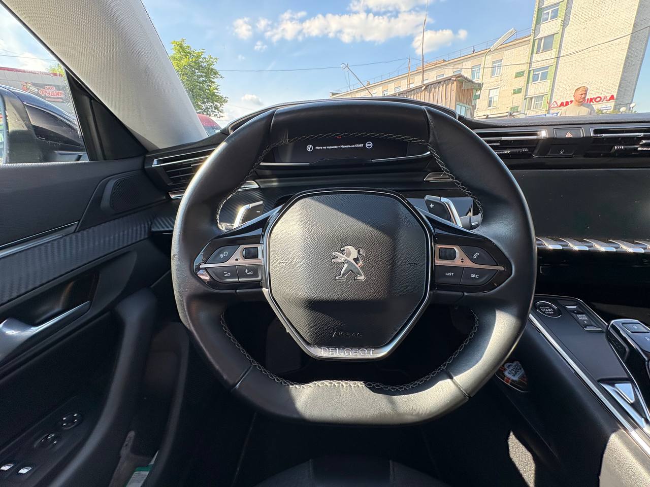 Фото автомобиля 11