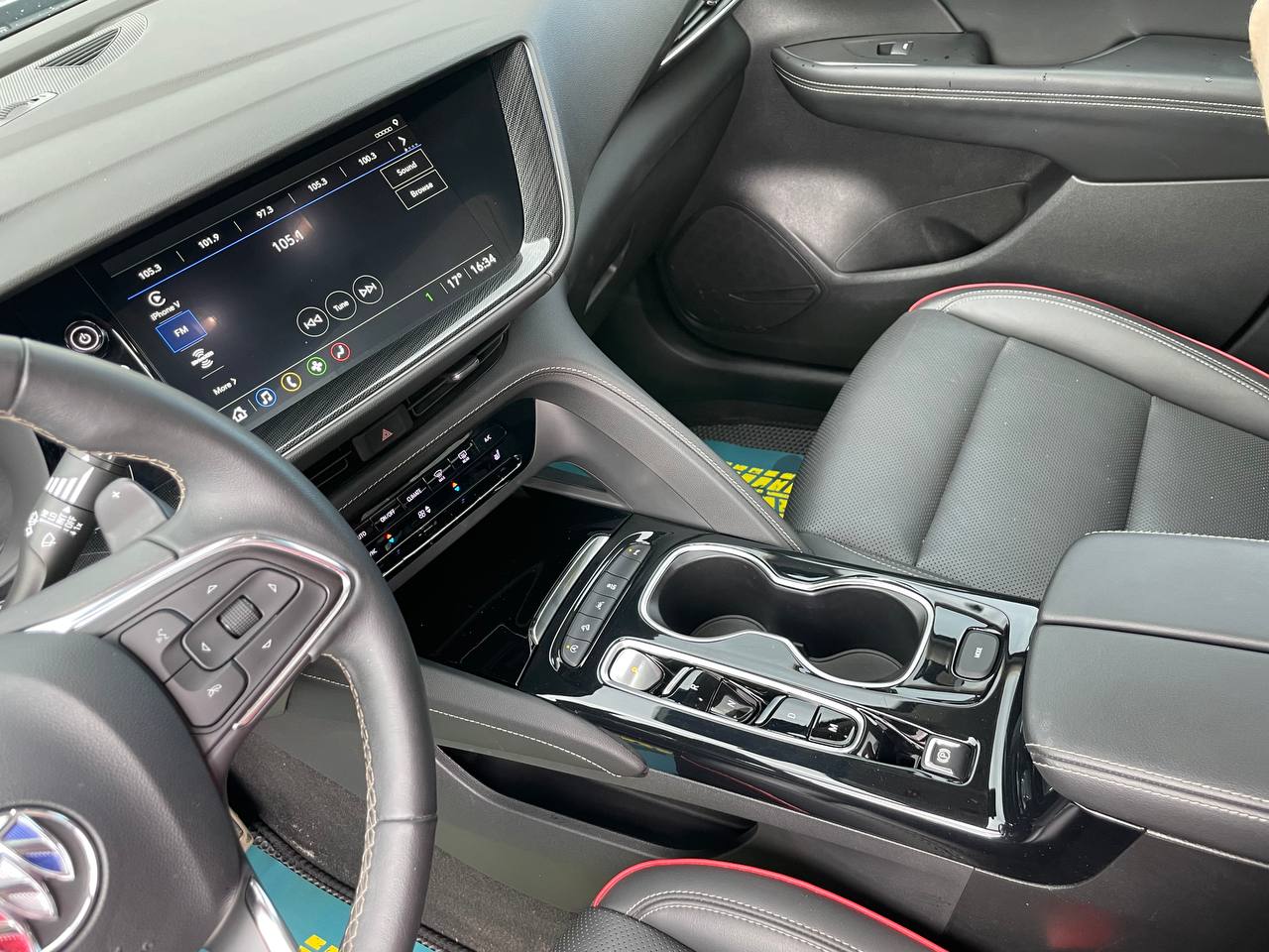 Фото автомобиля 12