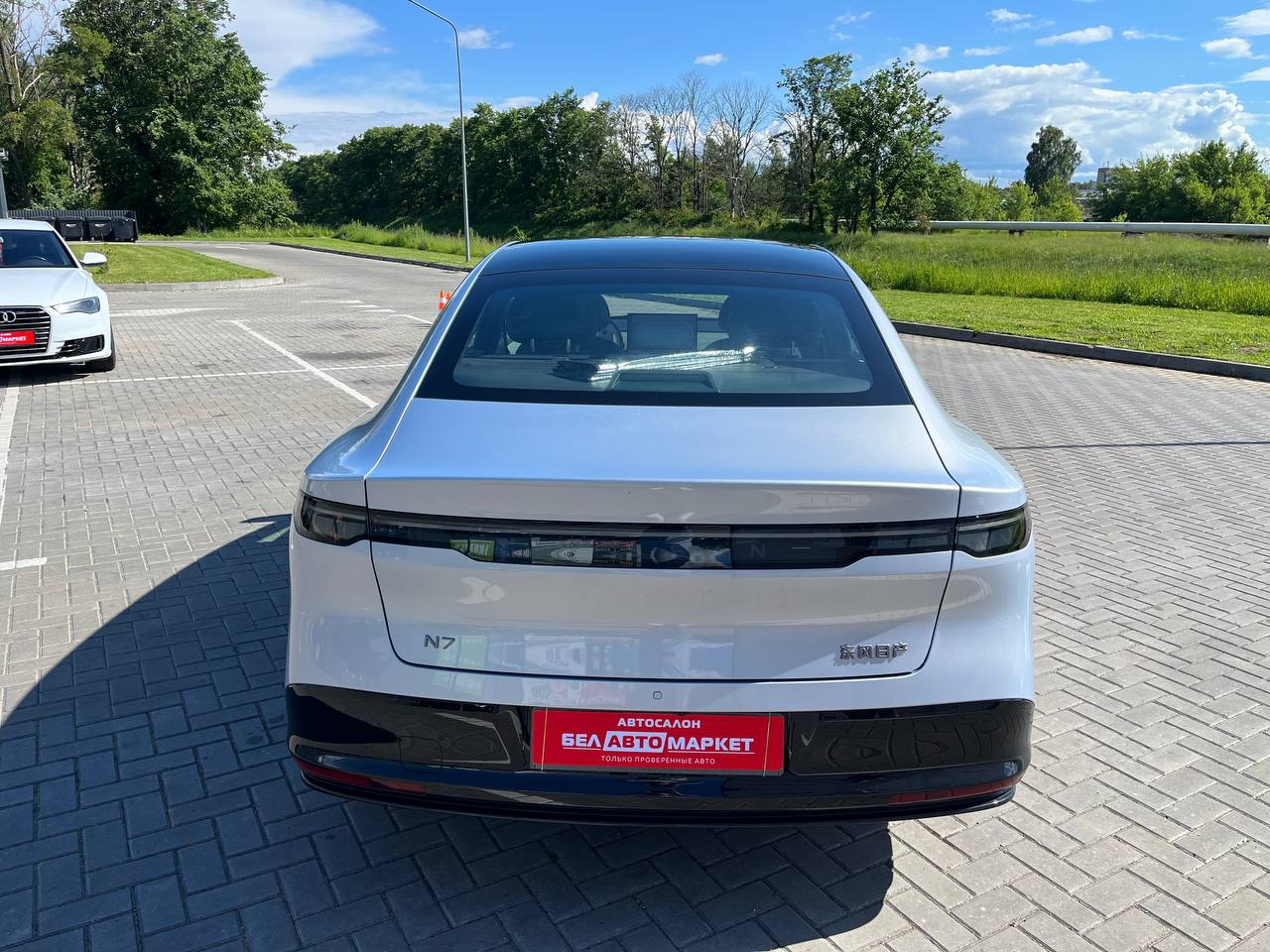 Фото автомобиля 5