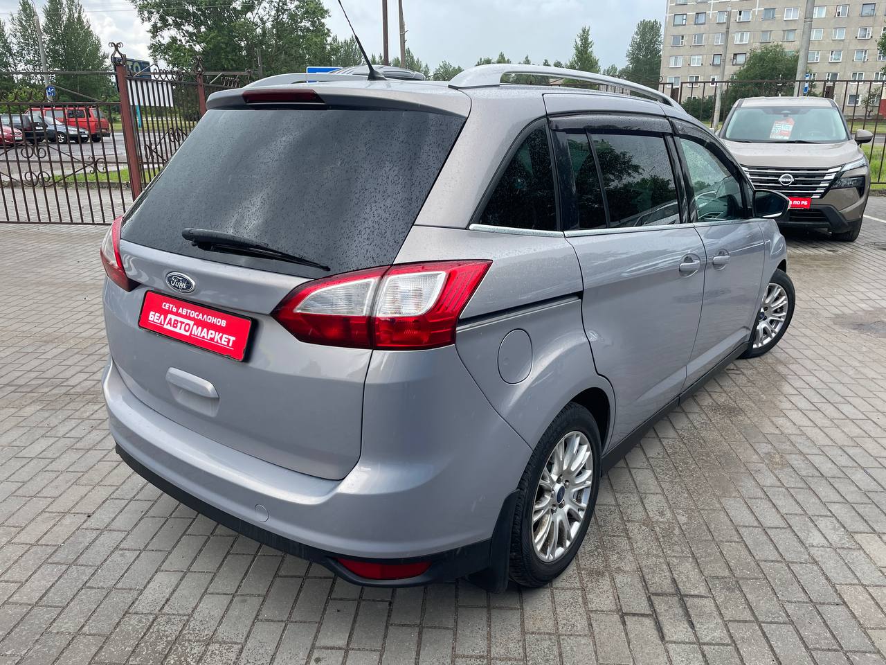 Фото автомобиля 4