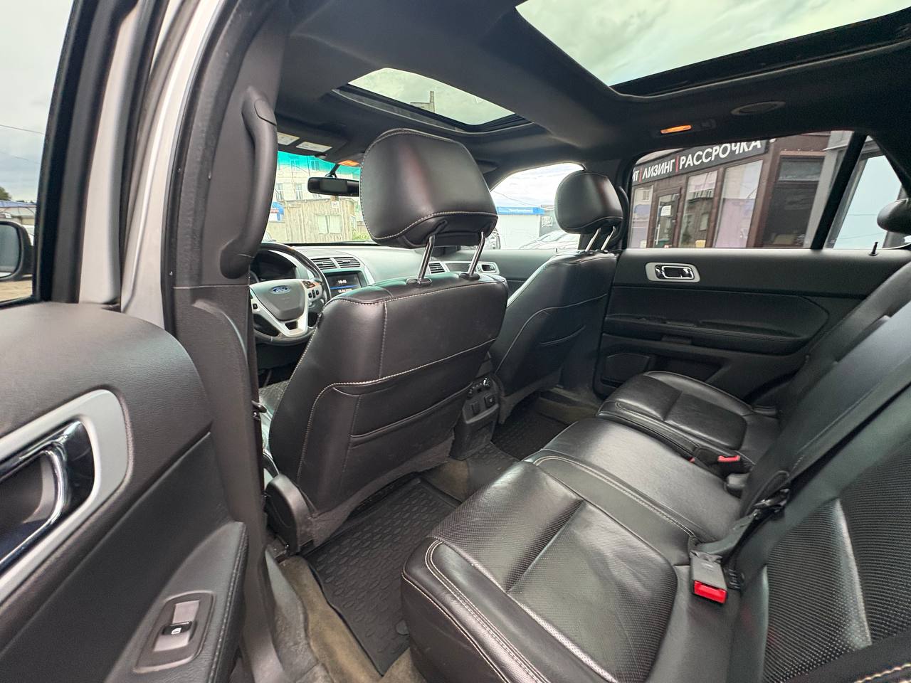 Фото автомобиля 9
