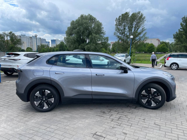 Фото автомобиля 3