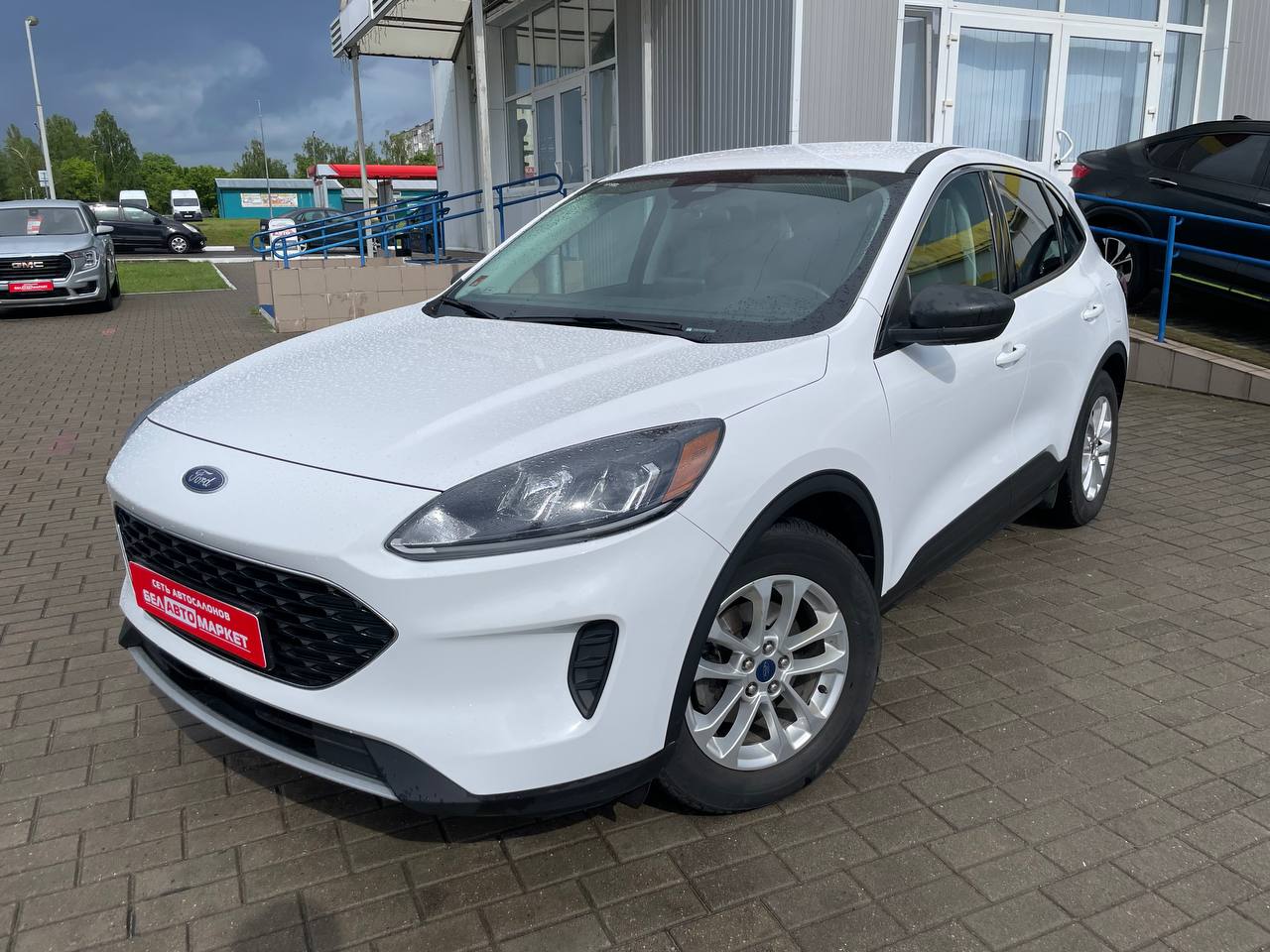 авто с пробегом ford escape 2022