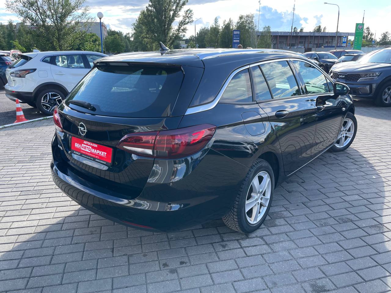 Фото автомобиля 5