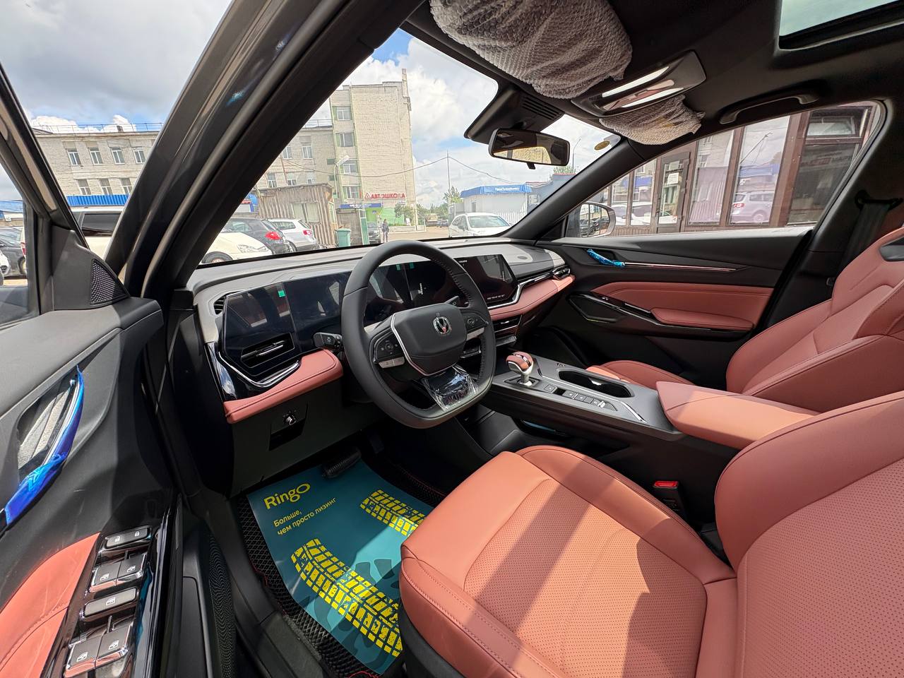 Фото автомобиля 8