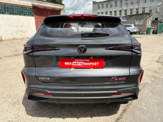 Фото автомобиля 5