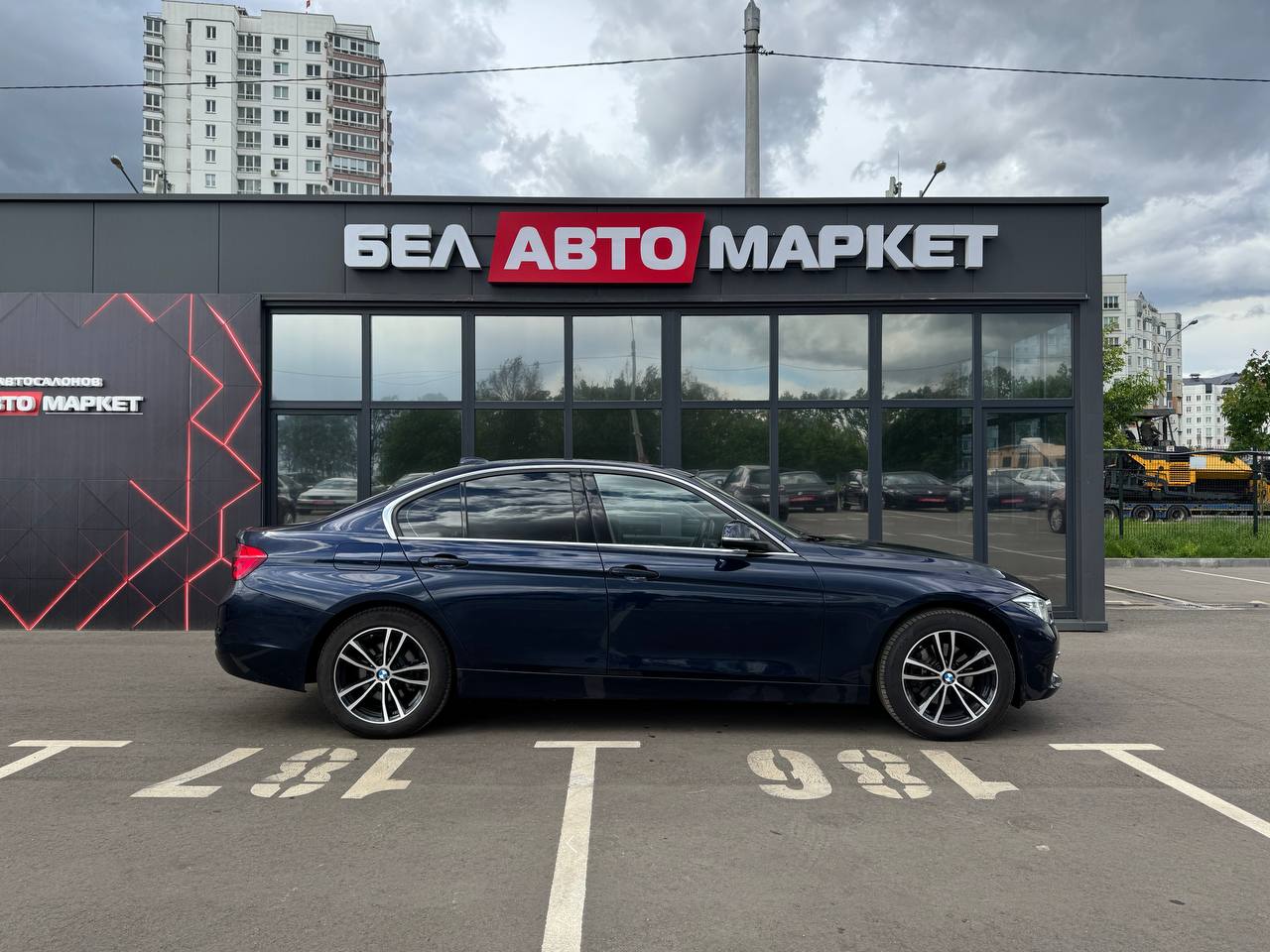 Фото автомобиля 3